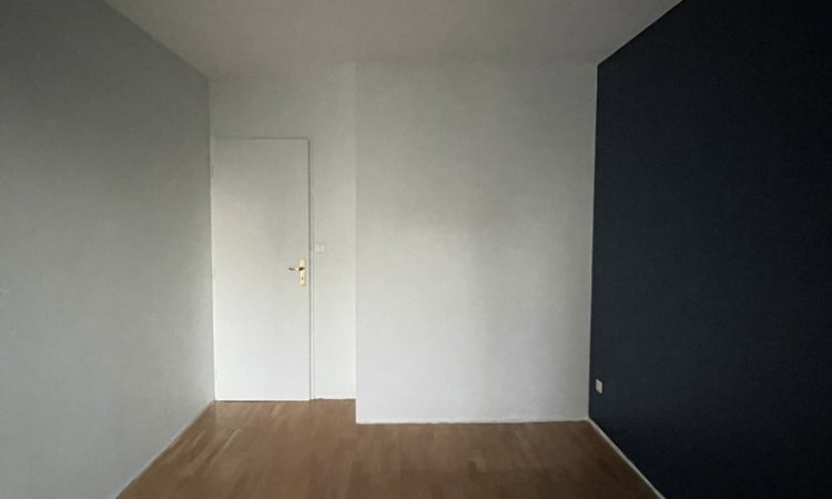 Peinture d’une chambre à VILLEURBANNE ( 69100 )