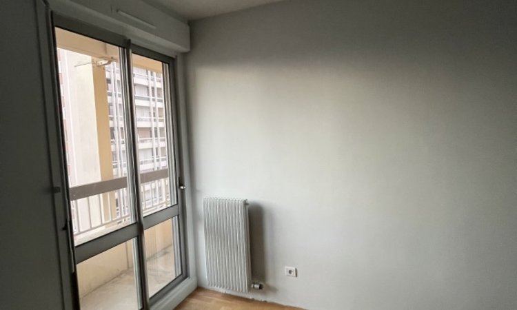 Peinture d’une chambre à VILLEURBANNE ( 69100 )